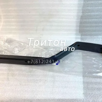 Накладка порога кабины правая внутренняя HD65, HD72, HD78 Hyundai-Kia