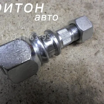 Шпилька колесная задняя правая (в сборе, 38) HD65, County Non Gen