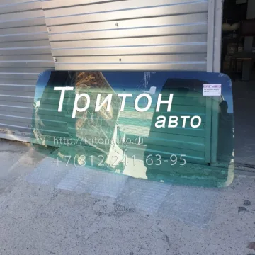 Стекло лобовое с защит. полосой HD65, HD72, HD78 KMK